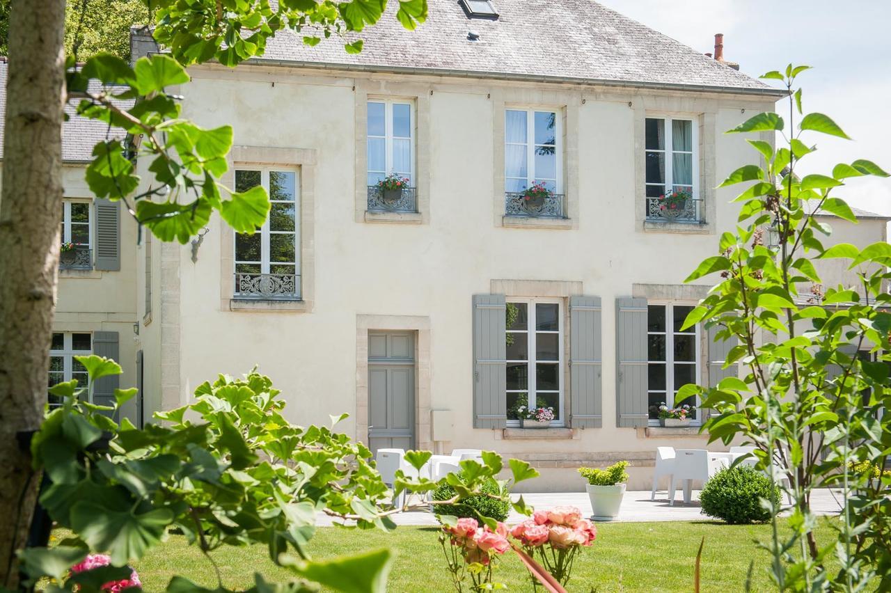 Le Petit Matin Bed & Breakfast Bayeux Exterior photo